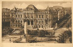 326-La Mairie et la place d'Armes